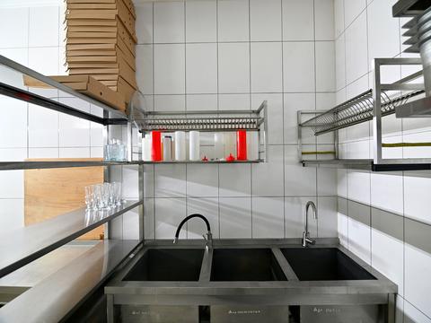 коммерческая по адресу Вишнева, 58А