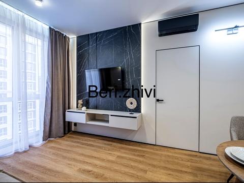 квартира за адресою Михайла Максимовича вул. (Онуфрія Трутенка), 28-Е