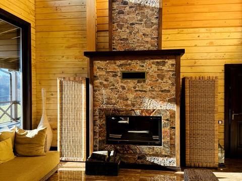 будинок за адресою Івана Франка вул., 1