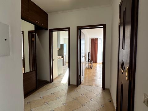 квартира за адресою Івана Крамського вул., 9