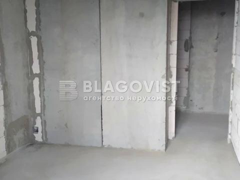 комерційна за адресою Вацлава Гавела бульв. (Івана Лепсе), 28
