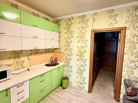 квартира за адресою Червоної Калини просп. (Володимира Маяковського), 14-А