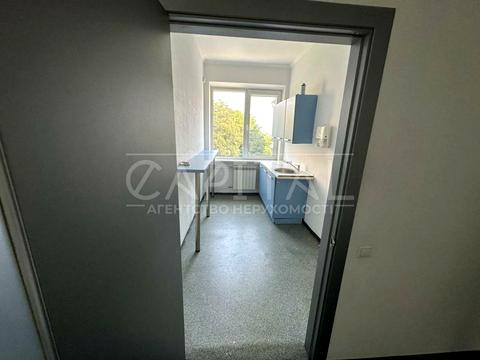 коммерческая по адресу Бехтеревский пер., 4-В