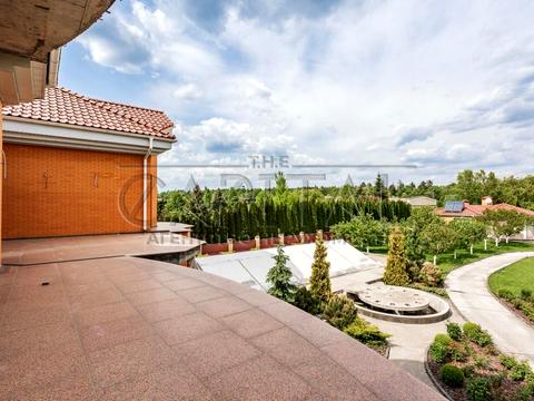 дом по адресу Нові Безрадичі