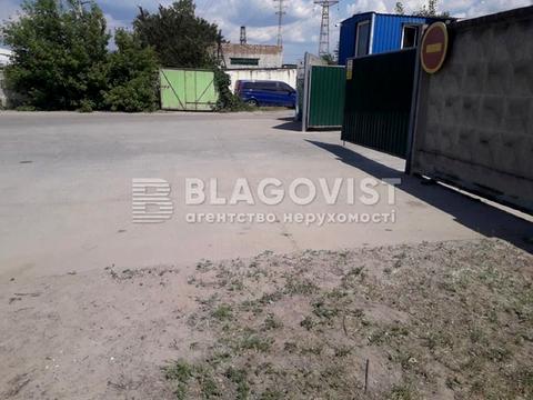 коммерческая по адресу Оросительная ул., 15