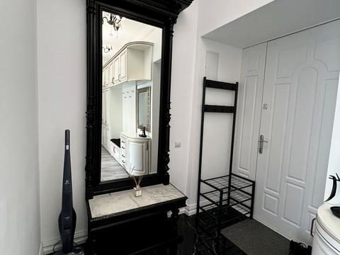 квартира по адресу Круглоуниверситетская ул., 13