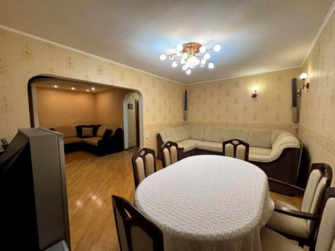 квартира за адресою Вишняківська вул., 13-Б