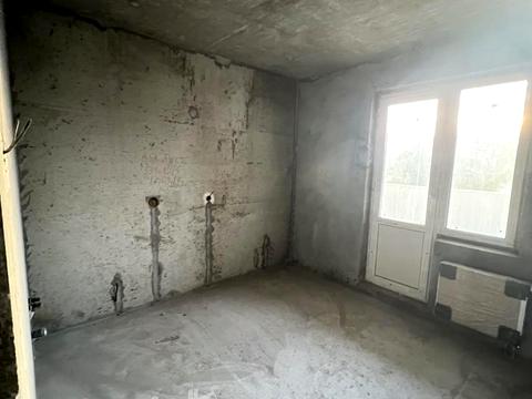 квартира за адресою Милославська вул., 18