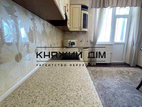 квартира по адресу Василия Тютюнника ул. (Анрі Барбюса), 37/1