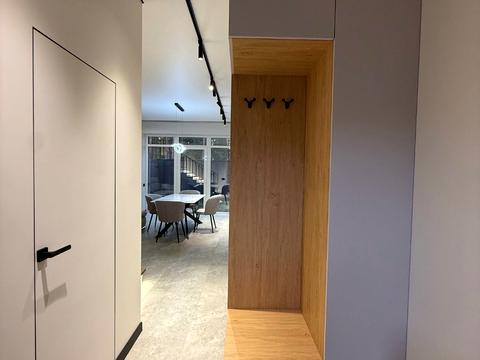 будинок за адресою Сім'ї Шкарівських вул.