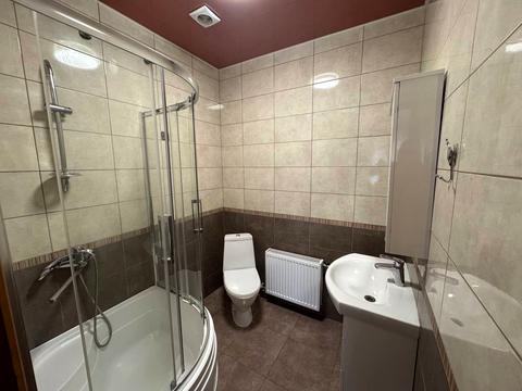 дом по адресу Київська