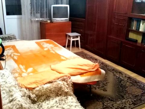 кімната за адресою Ревуцького вул., 4