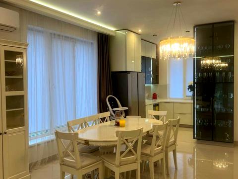 будинок за адресою Локомотивна вул.