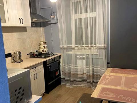 квартира за адресою Архітектора Старова вул., 8