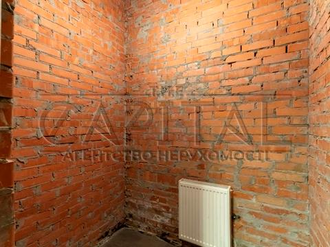 комерційна за адресою Воздвиженська вул., 48