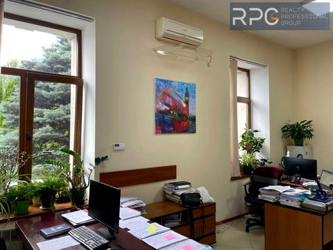 комерційна за адресою Жилянська вул., 97