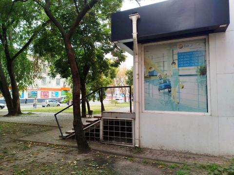 комерційна за адресою Новом'ясницька вул., 6