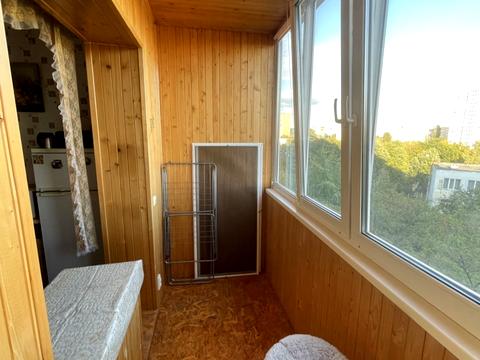 квартира по адресу Червоной Калины просп. (Владимира Маяковского), 26-Б