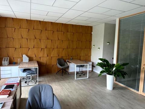 комерційна за адресою Січових Стрільців вул. (Артема), 84-А