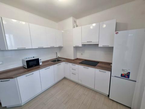 квартира по адресу Ревуцкого ул., 54