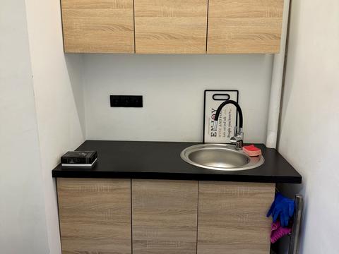 комерційна за адресою Велика Васильківська вул. (Червоноармійська), 43/16