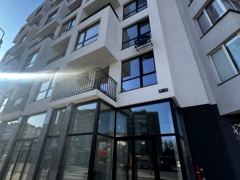 комерційна за адресою Вовчинецька вул., 55
