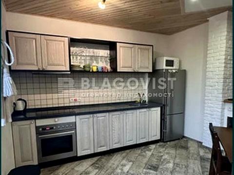 комерційна за адресою Володимирська вул., 45
