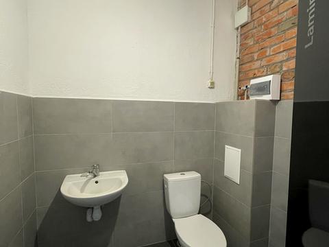 комерційна за адресою Дорожня, 58а