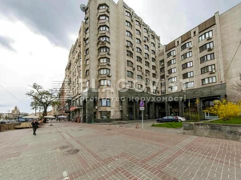 комерційна за адресою Київ, Хрещатик вул., 4