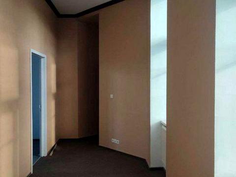 коммерческая по адресу Музейний пер., 4