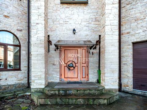 дом по адресу Золота