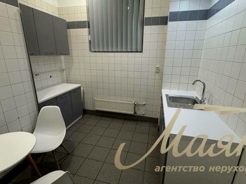 комерційна за адресою Хрещатик вул. (Kreschatic), 19