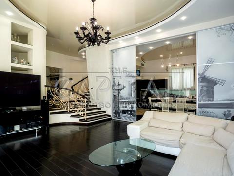 дом по адресу Авіаторів