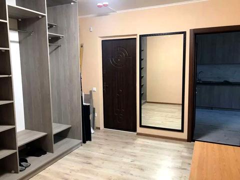 квартира за адресою Миколи Вінграновського вул., 2