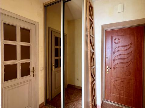 квартира по адресу Антоненко-Давыдовича ул., 8а