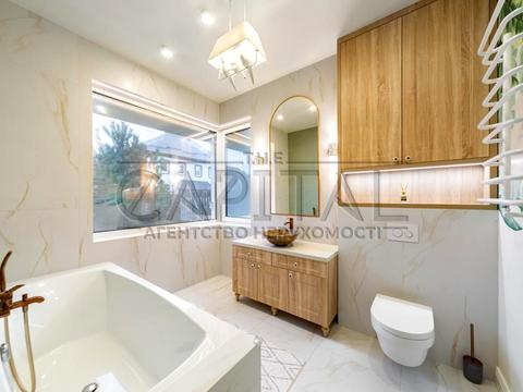 будинок за адресою Зоряна вул.