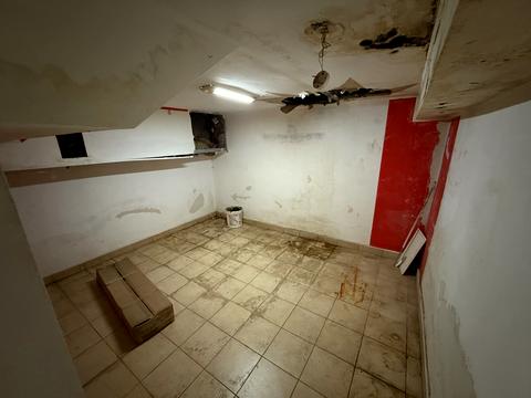 комерційна за адресою Озерна, 10/1