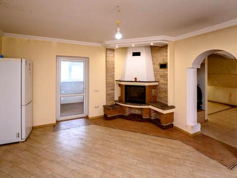 будинок за адресою Абрикосова вул.