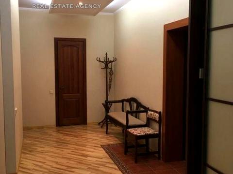 квартира за адресою Почайнинська вул., 70