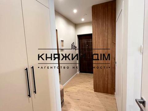 квартира за адресою Дніпровська набережна вул., 17-К