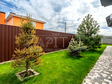 будинок за адресою с. Нові Петрівці, Щаслива вул., 2