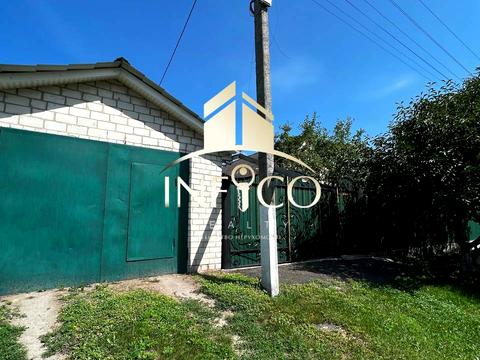будинок за адресою Комарова, 27