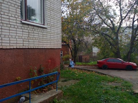 комерційна за адресою Мідна вул., 8