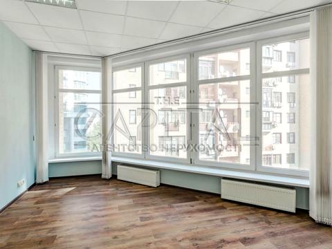 коммерческая по адресу Евгения Коновальца ул. (Щорса), 32-А