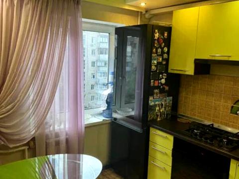 квартира за адресою Рене Декарта, 6А