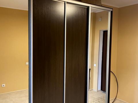 квартира за адресою Миколи Ушакова вул., 1-Г