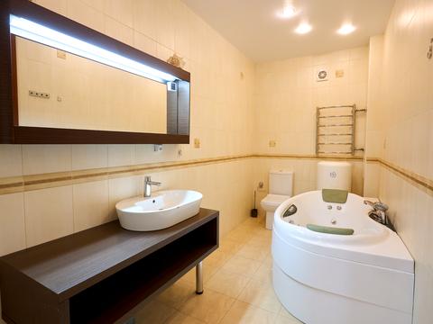 квартира за адресою Мандриківська вул., 336