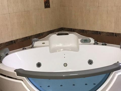 квартира по адресу Голосеевский просп. (40-летия Октября), 68