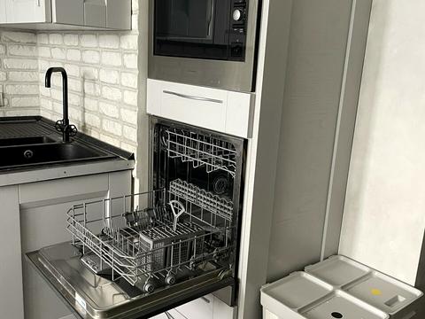 квартира за адресою Авіаконструктора Ігоря Сікорського вул. (Танкова), 1