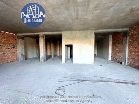 комерційна за адресою Марка Черемшини вул., 30б